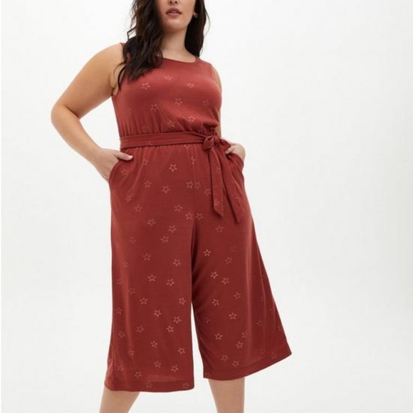 Marsala Stars Textured Knit Culotte Jumpsuit - Picture 4 of 7